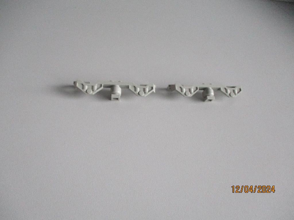 2 LEGO 9 v GRIJZE Geleiders 9v Treinmotor perfecte staat, Ophalen of Verzenden, Zo goed als nieuw, Complete set, Lego