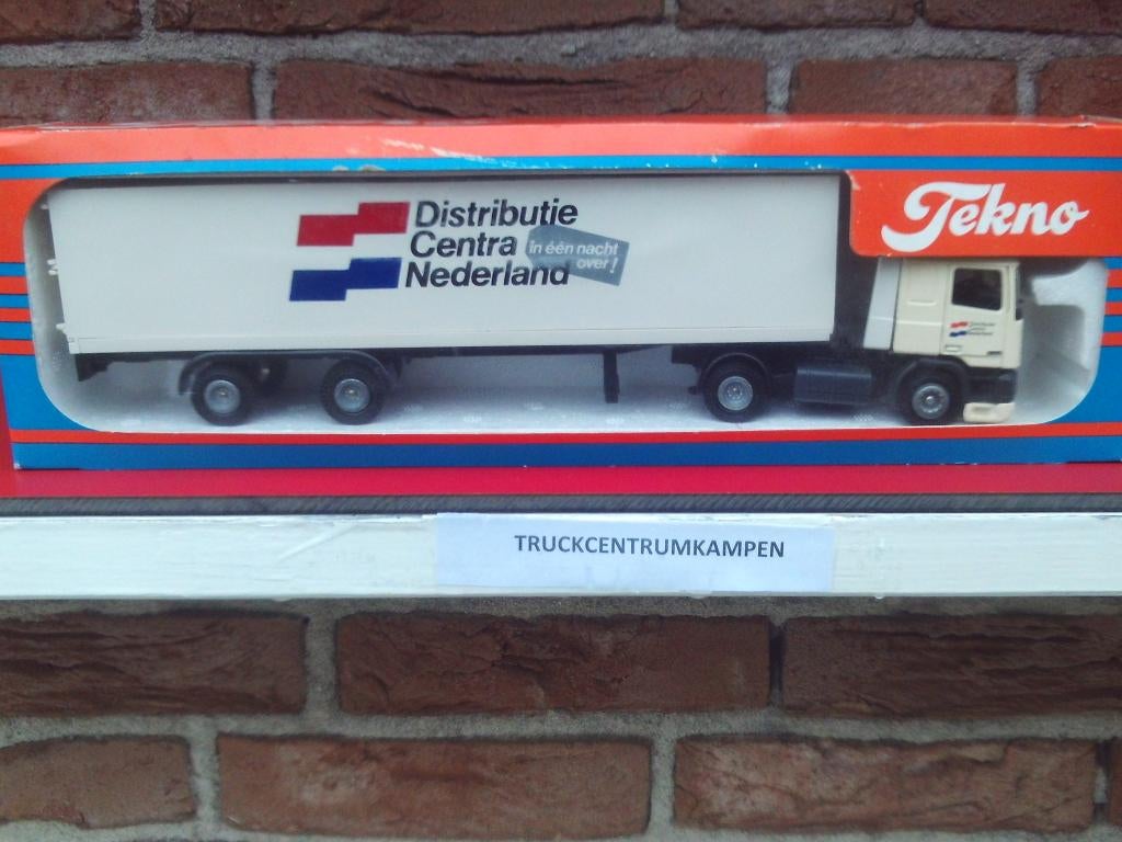 Tekno  Daf  95  Distributie  Centra  Nederland., Ophalen of Verzenden, Zo goed als nieuw, Bus of Vrachtwagen, Tekno