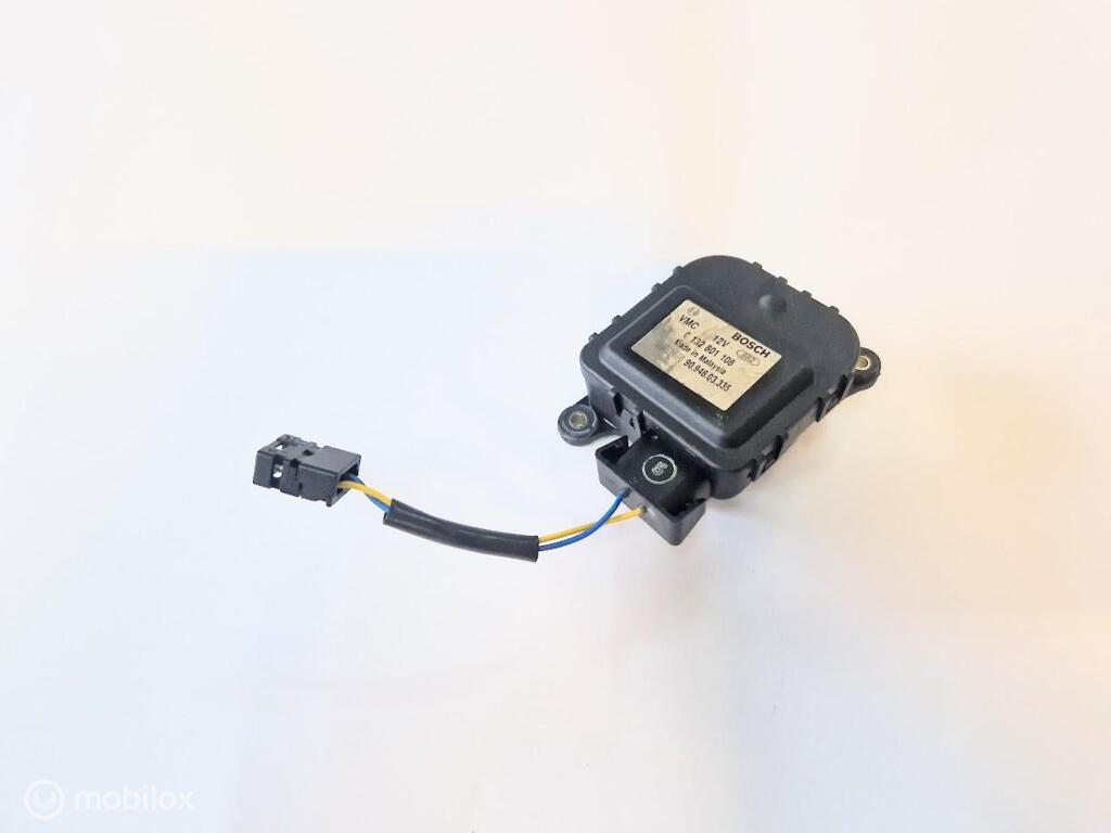 Kachelklepmotor W210 300 TD Avantgarde ('95-'02) 0132801108, Gebruikt, Mercedes-Benz, Ophalen of Verzenden, Mercedes-Benz