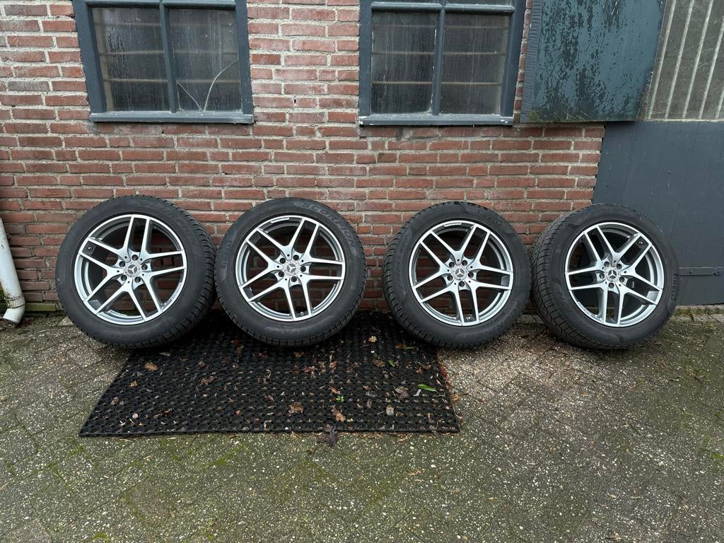 Mercedes GLC AMG 19 inch Winterset Pirelli Run Flat TPMS, Banden en Velgen, Personenwagen, Ophalen, 19 inch