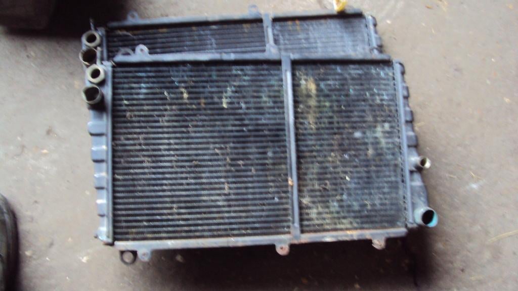 Radiateur Porsche 924, Auto-onderdelen, Verzenden, Porsche