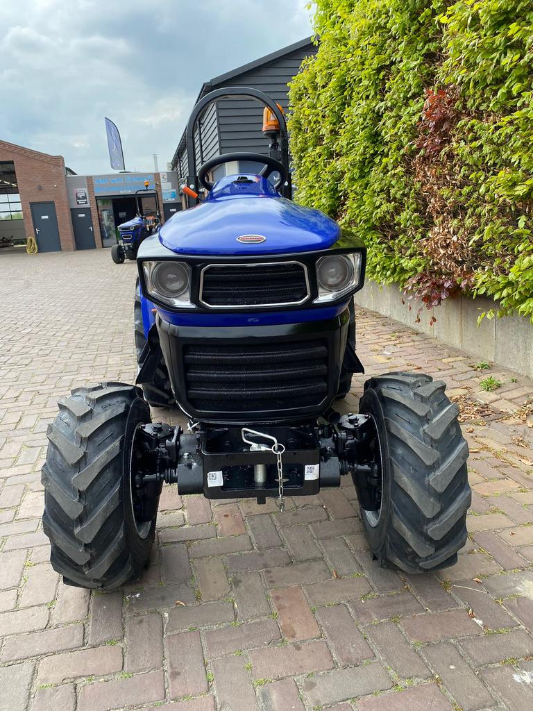 Farmtrac compact tractor  26pk handgeschakeld, Overige merken, Gebruikt, Tot 2500, Verzenden