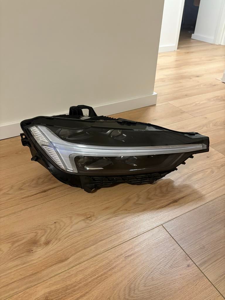 Volvo xc60 koplamp, Ophalen