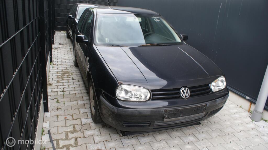 Volkswagen Golf 4 1J 1.6-16V Trendline, Gebruikt, Volkswagen, Volkswagen