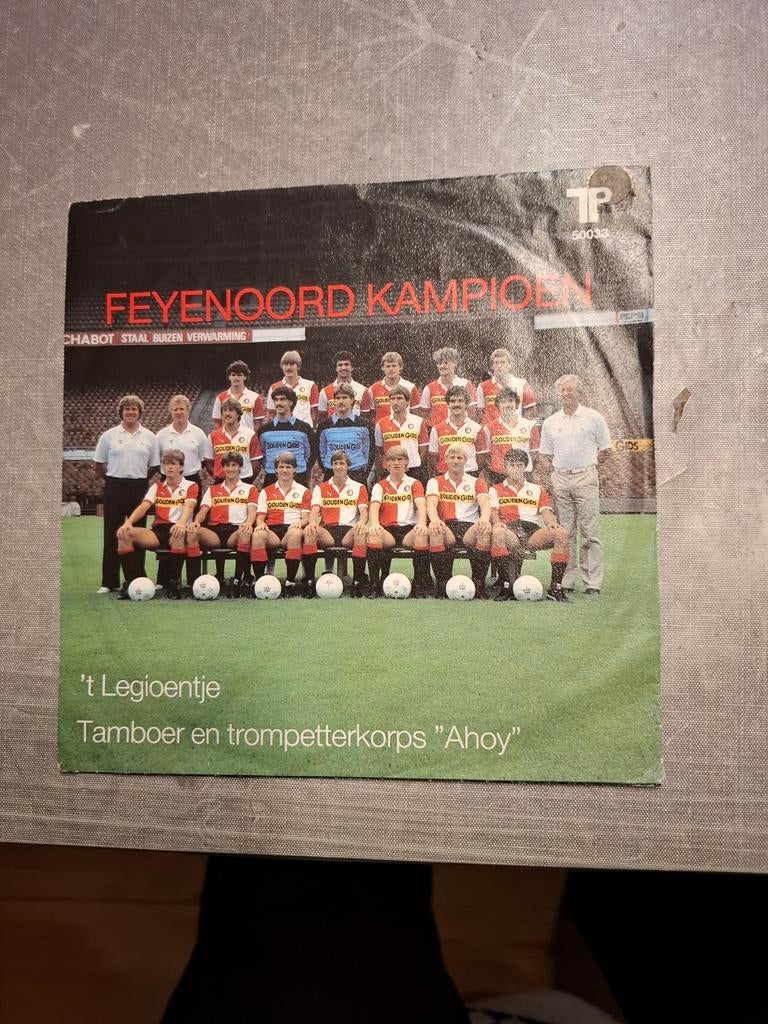 Singel feyenoord kampioen 1984, Ophalen of Verzenden, Balsport