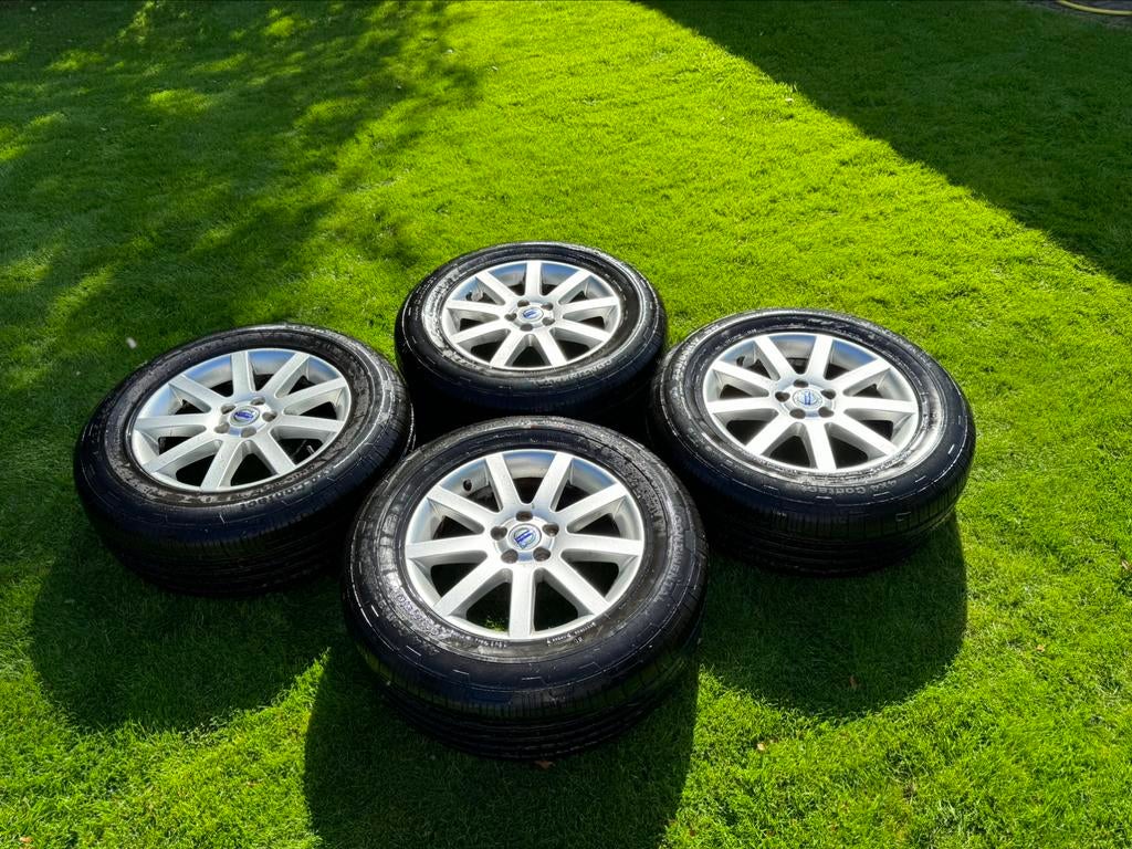 Volvo velgen 17 inch voor xc 90, Auto-onderdelen, Banden en Velgen, Banden en Velgen, 17 inch, Ophalen of Verzenden, Zomerbanden