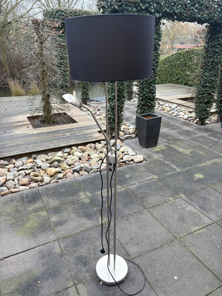 Vloer lamp staand model, Ophalen of Verzenden, Gebruikt, Metaal, 150 tot 200 cm