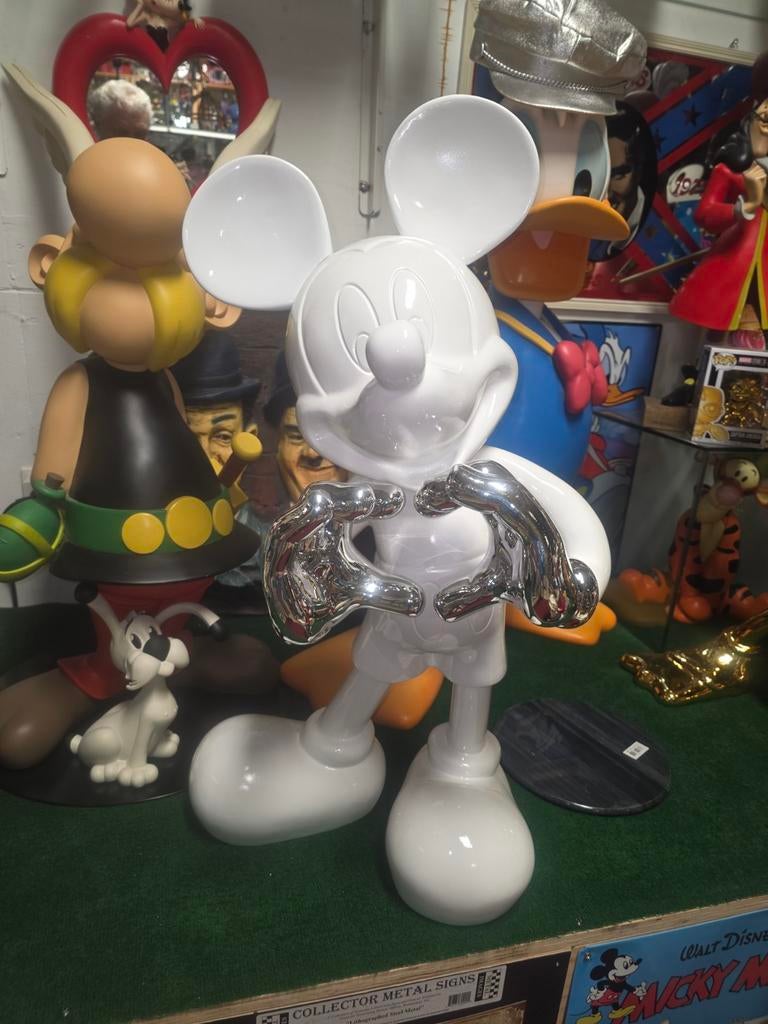 Mickey Mouse Beeld ⁰p, Verzamelen, Beelden en Beeldjes, Zo goed als nieuw, Dier, Ophalen