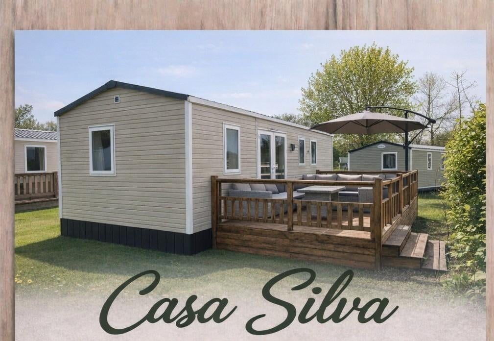 Deze prachtige chalet is te huur op park Lente van Drenthe., Caravans en Kamperen, Verhuur