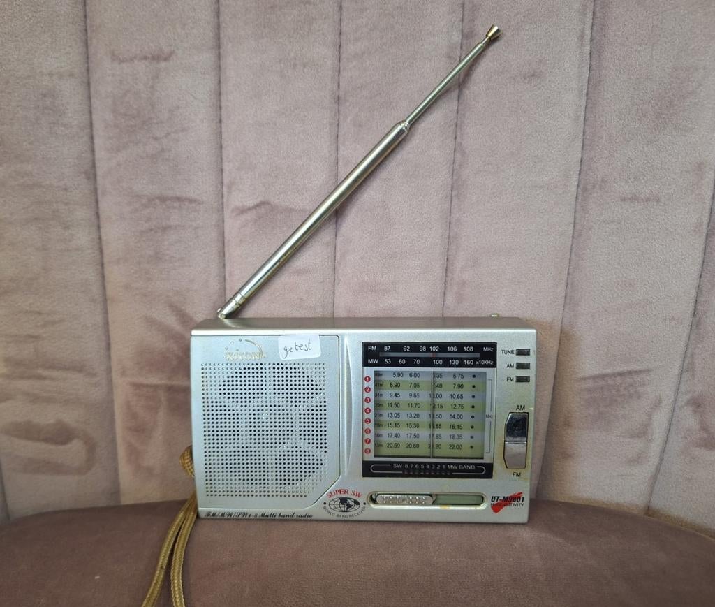 Xiron FM/AM Radio, Ophalen of Verzenden