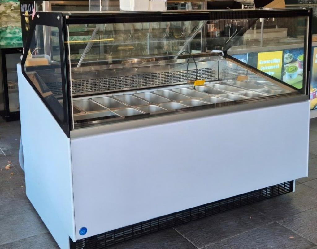 Professionele ijsvriezer.    Koelvitrine voor horeca, Ophalen of Verzenden, Gebruikt, Koelen en Vriezen