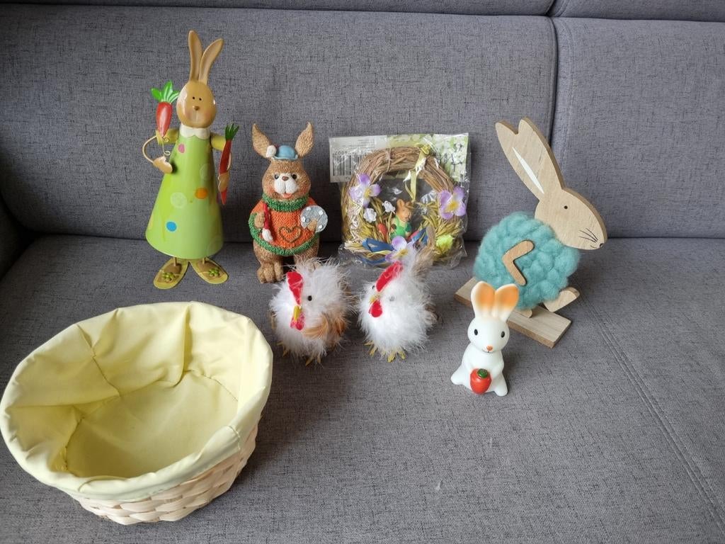 Paas decoratie, rieten paasmand, paashazen, Ophalen of Verzenden, Gebruikt