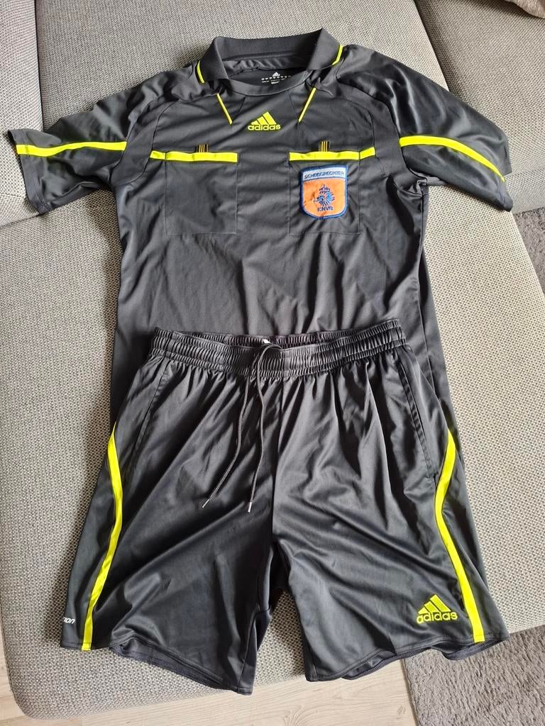 Adidas Scheidsrechter Set - Shirt & Broek, Maat L, Ophalen of Verzenden, Zo goed als nieuw, Set
