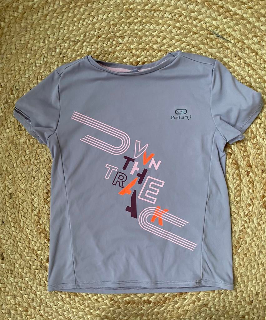 Gymshirt sportshirt Decathlon maat 128, Ophalen of Verzenden, Zo goed als nieuw, Meisje, Sport- of Zwemkleding