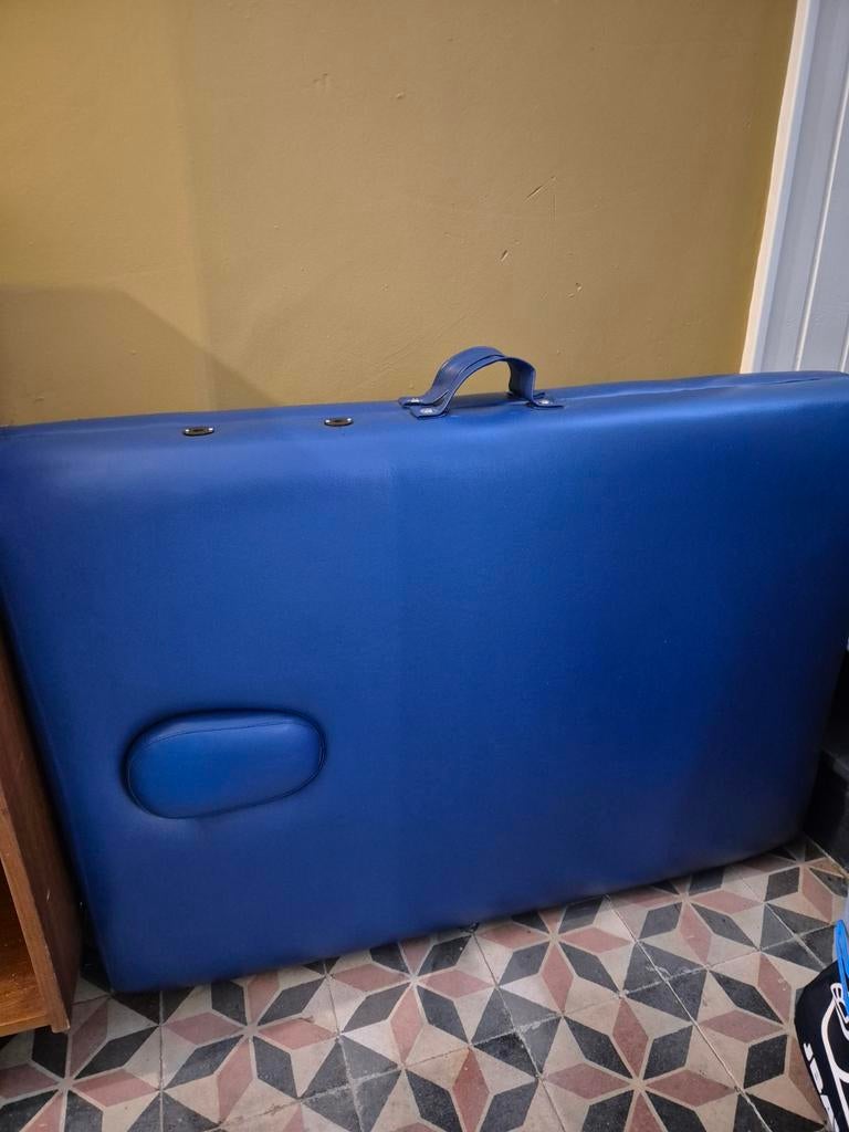 Massagetafel koffermodel met beenrol, Ophalen, Zo goed als nieuw, Massagetafel