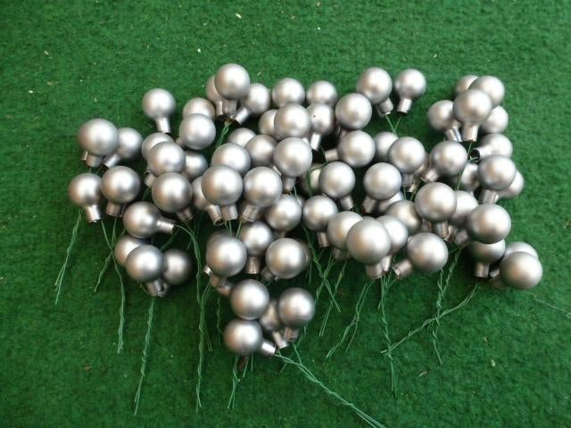 67 mat grijze blinkende glas kerstballen op stok 20 mm 12 cm, Diversen, Kerst, Ophalen of Verzenden, Nieuw