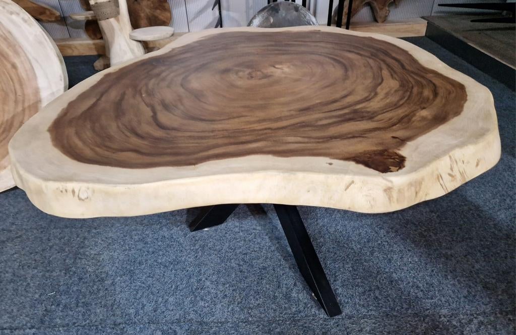 Prachtige suar boomstam salontafel 110 cm. 10% korting, Huis en Inrichting, Tafels | Salontafels, Industrieel suar interieur, Info@industrieel-suar-interieur.nl