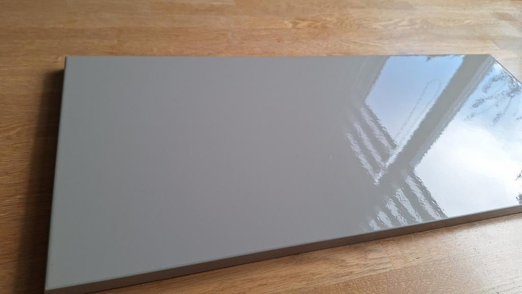 Besta kast front - Grijs/beige glans SELVIKEN IKEA, Ophalen, Zo goed als nieuw