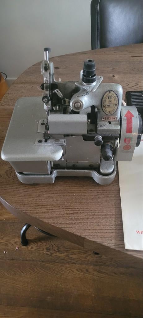 Köhler overlockmachine, Ophalen of Verzenden, Naaimachine, Overige merken