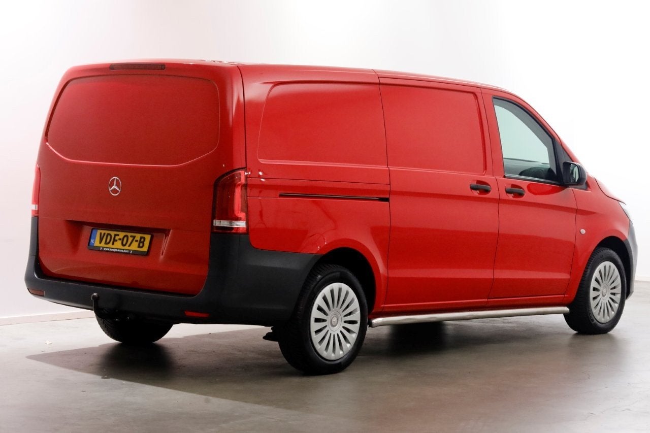 Mercedes-Benz Vito 119 CDI 190pk Lang 7G Automaat 4x4 ZG2 LE, Auto's, Dealer onderhouden, Gebruikt, Euro 6, 2500 kg
