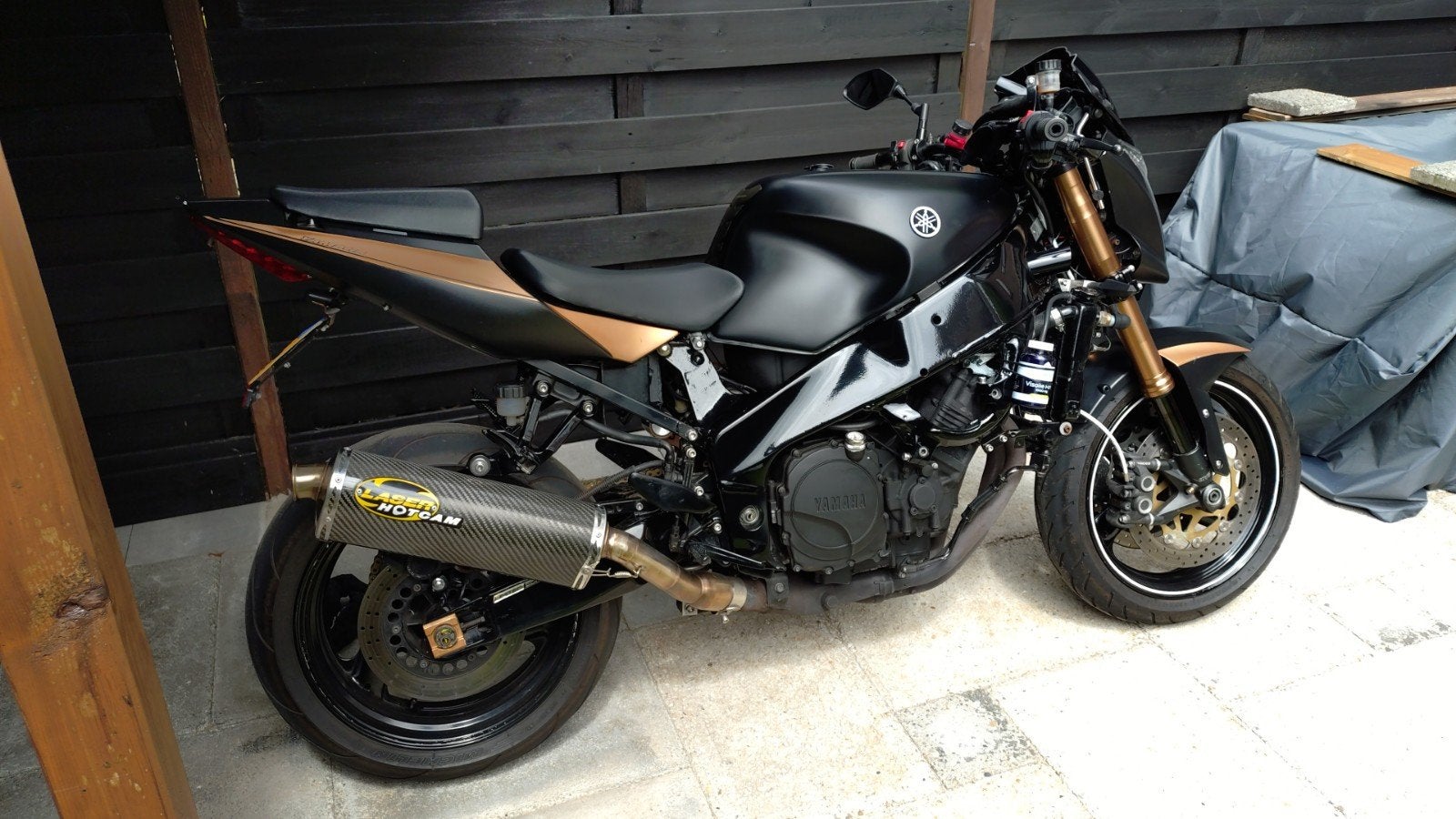 Yamaha FZR 1000 Naked Bike - Unieke Custom, Motoren, 4 cilinders, Gebruikt, Particulier, Handgeschakeld