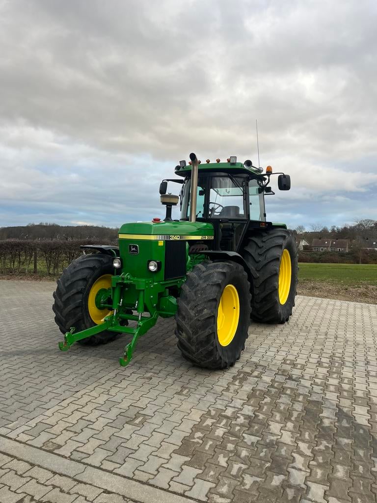 John deere 3140 met turbo, Ophalen, Zo goed als nieuw