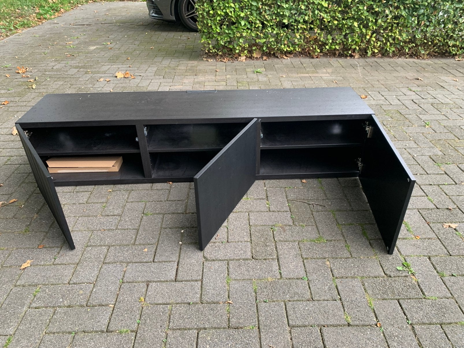 Besta TV meubel 180 cm breed zwart/bruin in zeer goede staat