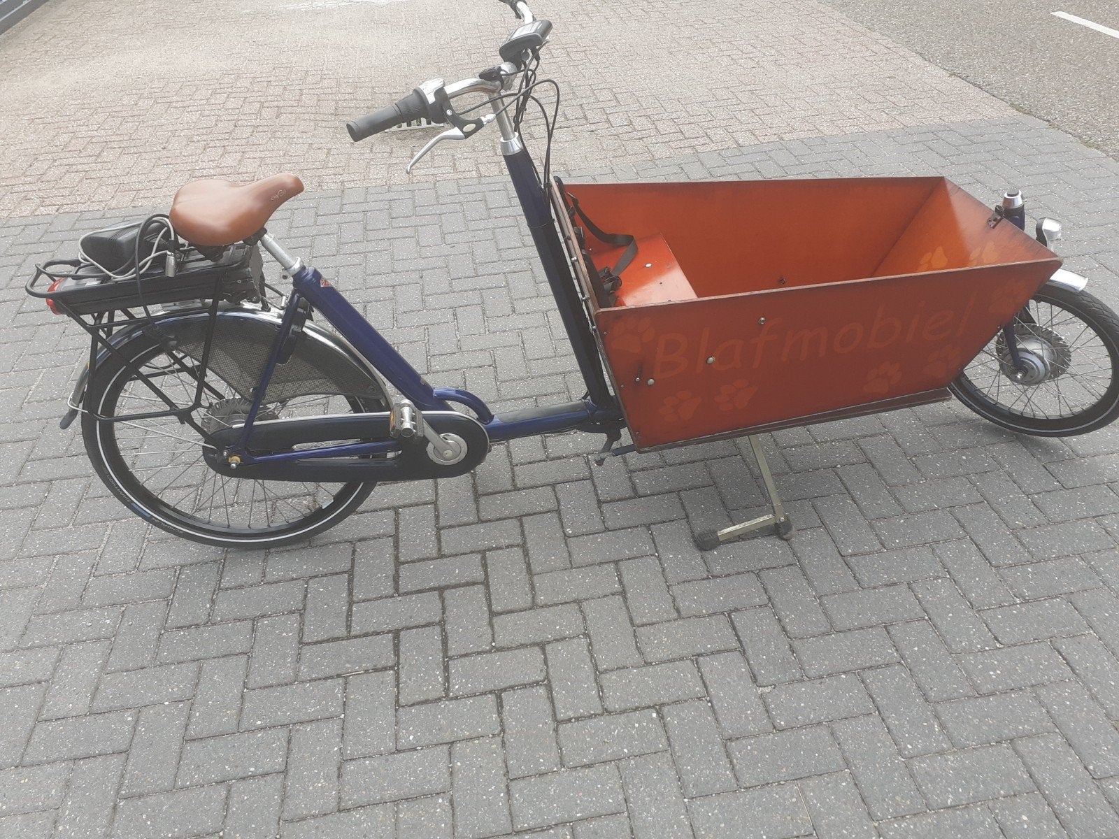 Elektrische bakfiets Azor, Ophalen of Verzenden, 4 kinderen of meer