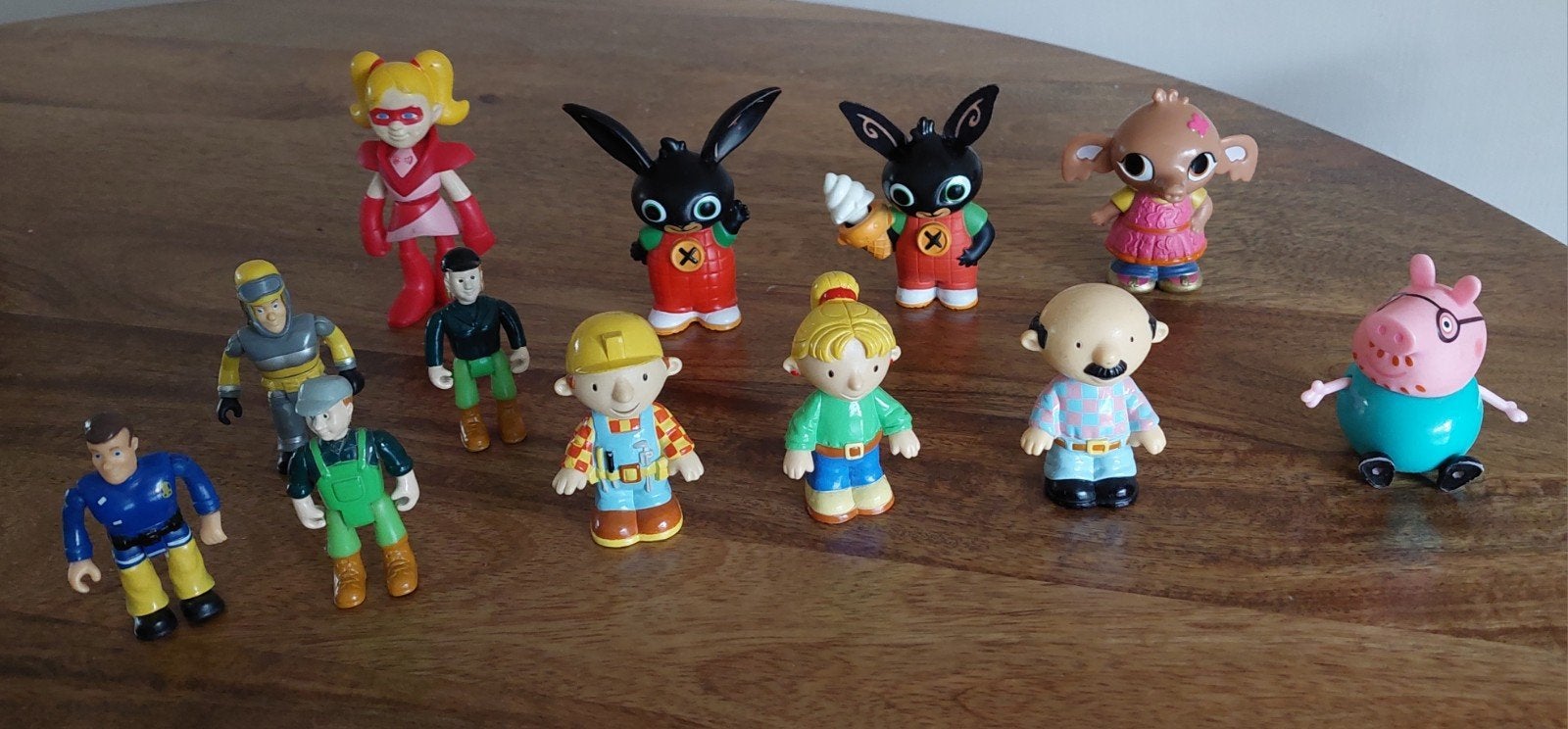 Brandweerman Sam, Bing, Bob de Bouwer, Peppa Pig, Mega Mindy, Ophalen of Verzenden, Gebruikt
