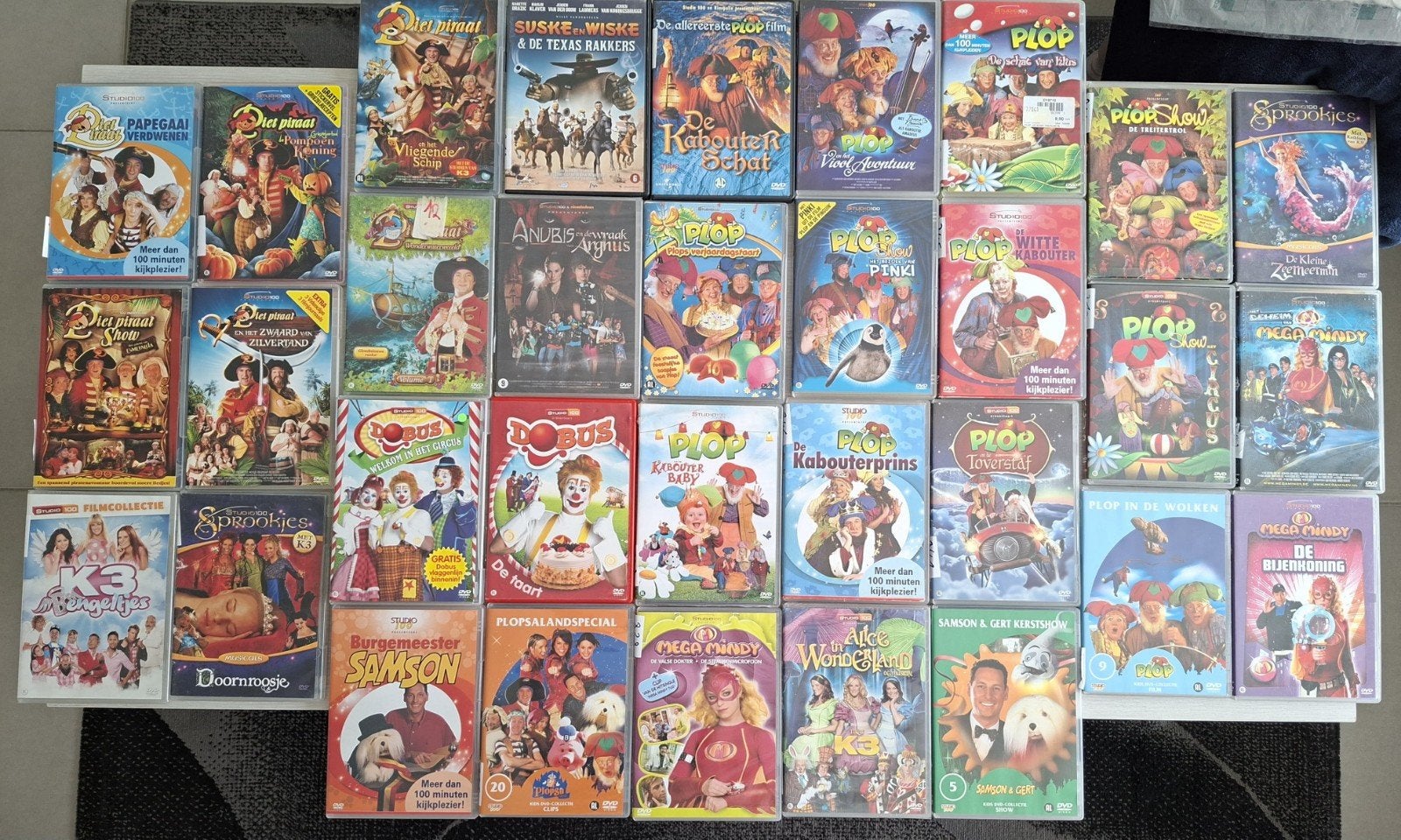 dvd collectie studio 100 + robbedoes en kwabbernoot, Alle leeftijden, Ophalen of Verzenden, Zo goed als nieuw