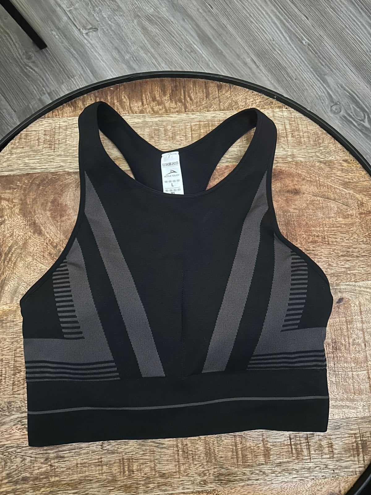 Zwarte sportbeha van Active Touch - maat L, Kleding | Dames, Sportkleding, Ophalen of Verzenden, Zo goed als nieuw, Maat 38/40 (M)