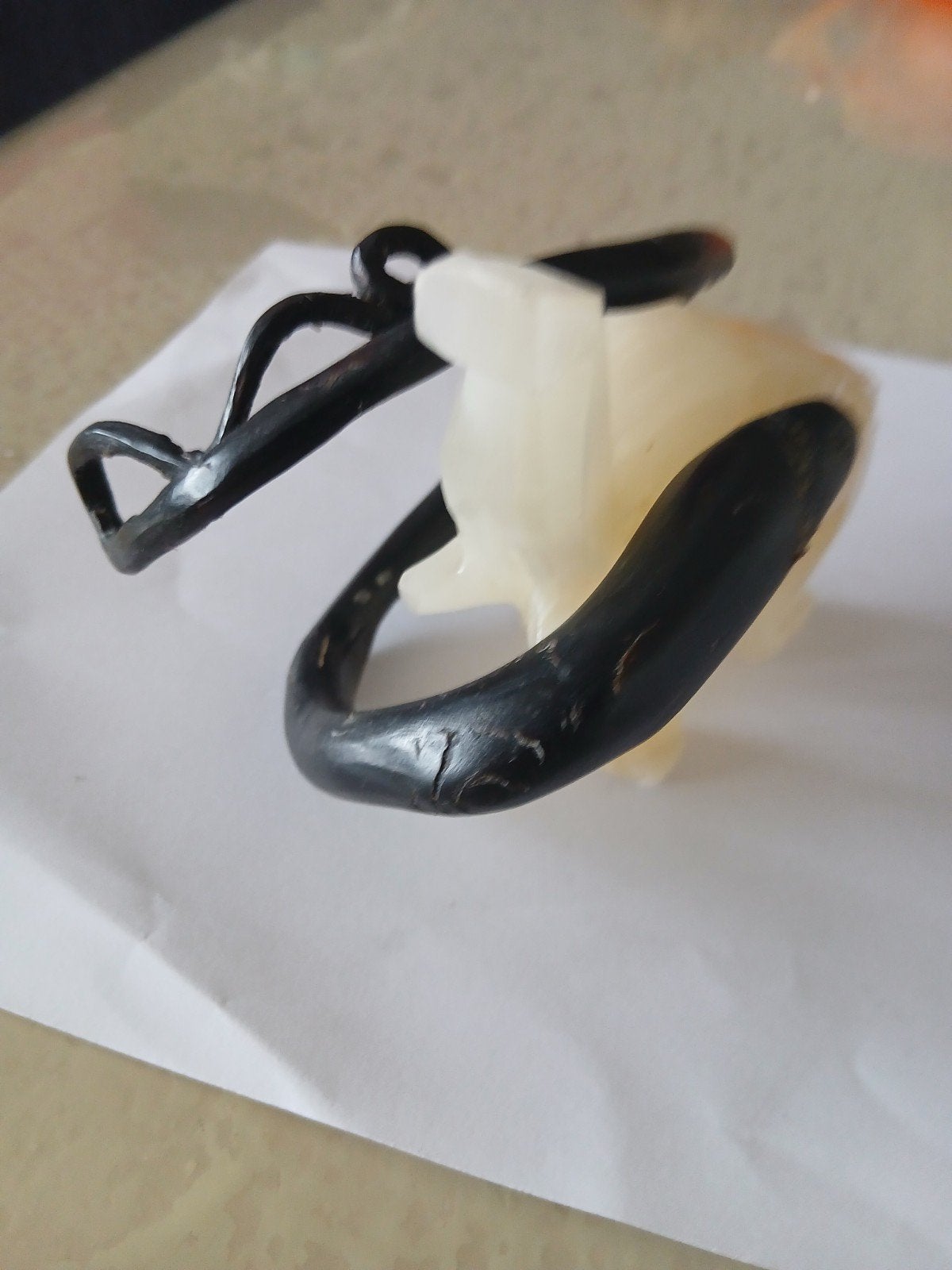 Akar bahar armband Asli uit indonesie., Ophalen of Verzenden, Zo goed als nieuw, Zwart, Overige materialen