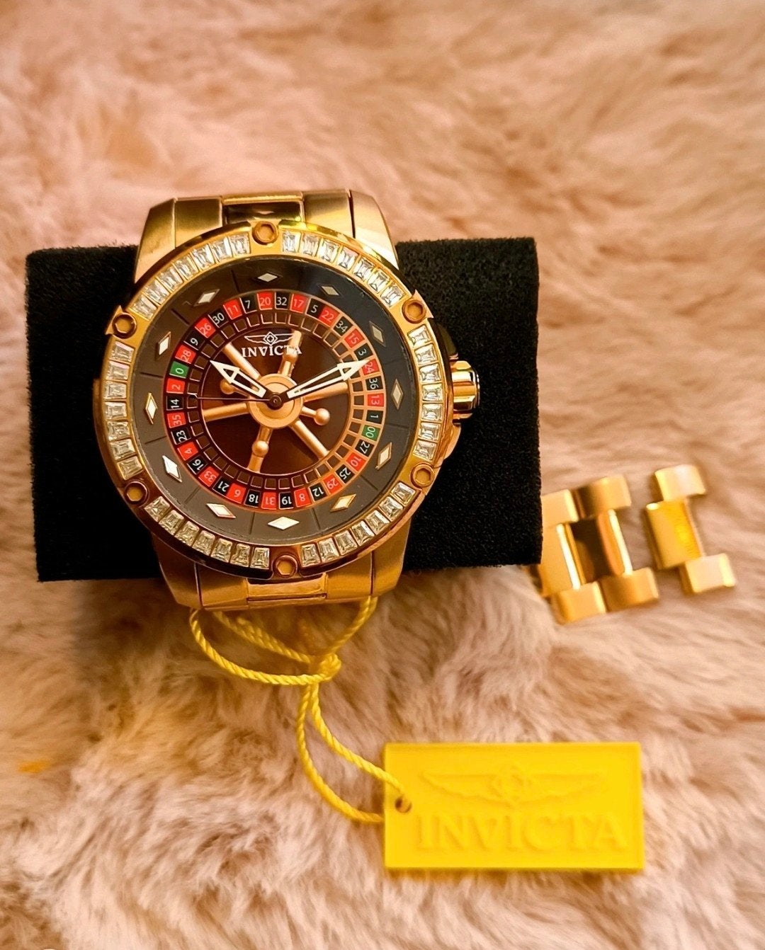 Invicta Automatic Horloge - Roulette Wijzerplaat Goudkleurig, Overige merken, Staal, Staal, Polshorloge