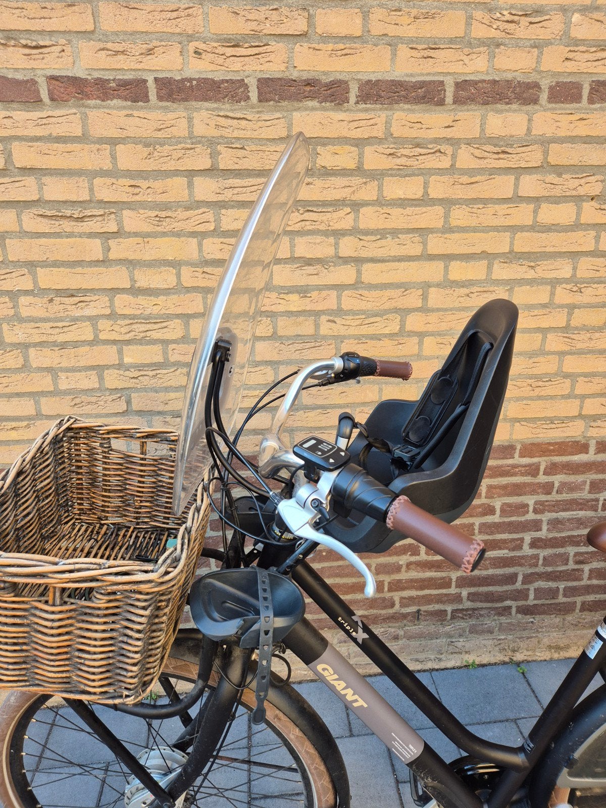 Bobike Mini One fietszitje zwart 9-15kg, Fietsen en Brommers, Ophalen, Voetsteuntjes, Zo goed als nieuw, Bobike