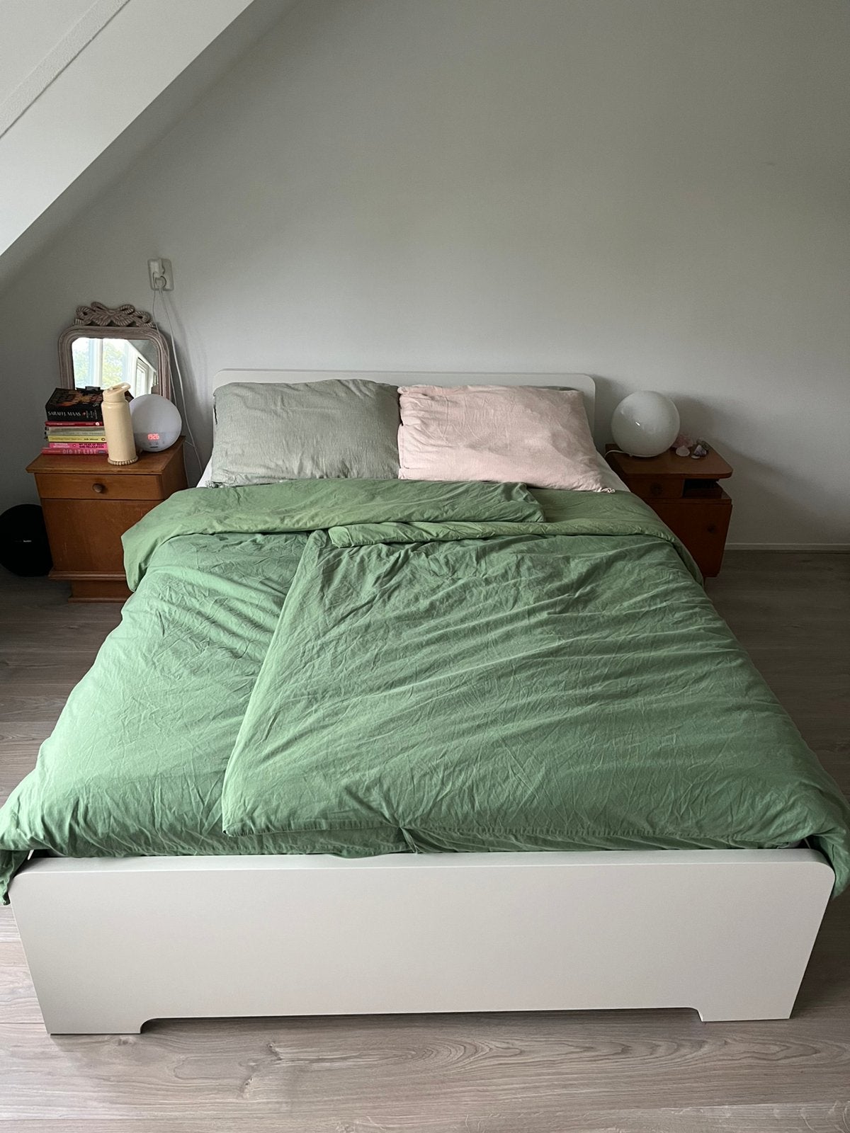 IKEA bed 140x200 wit, Huis en Inrichting, Ophalen, Wit, Tweepersoons, 140 cm