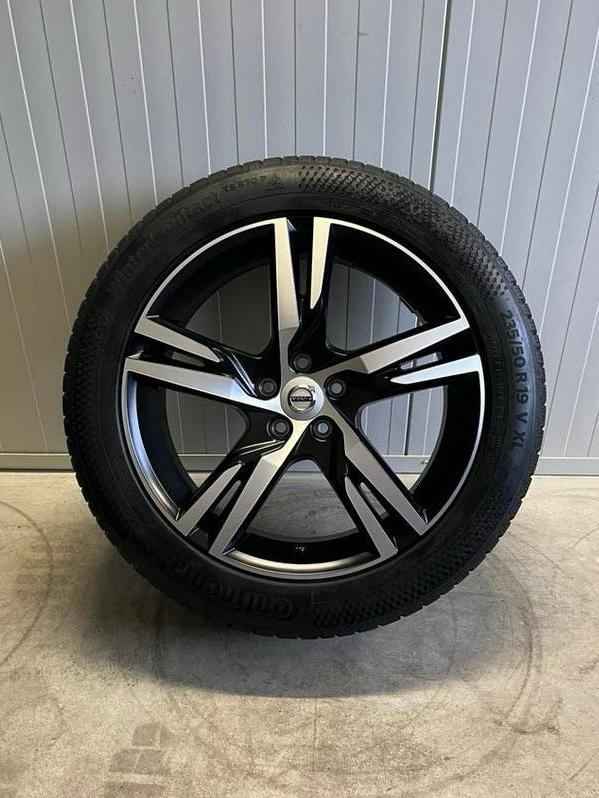 🚗 VOLVO XC40 - Lynk&Co 01 - R-design - 19 inch DEMO Winter, Auto-onderdelen, Banden en Velgen, 19 inch, Gebruikt, Banden en Velgen