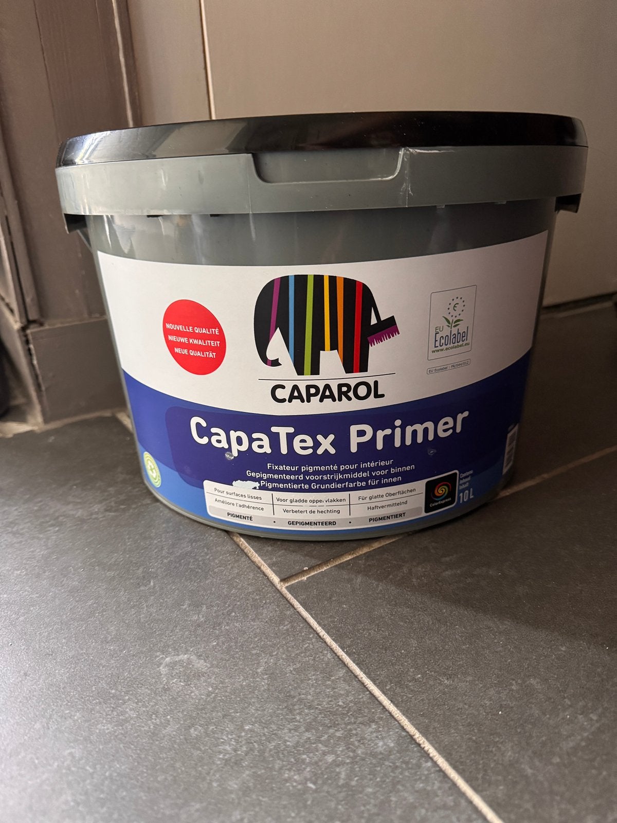 Tekoop Caparol Capatex primer 10L kleur Ral9016, Ophalen, Zo goed als nieuw, Wit