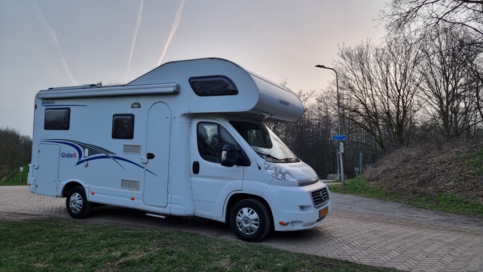 Fiat Dethleffs GlobeR Alkoof, ruime 6 pers Camper, Caravans en Kamperen, Campers, Alkoof, Ringverwarming, Fiat, Koelkast