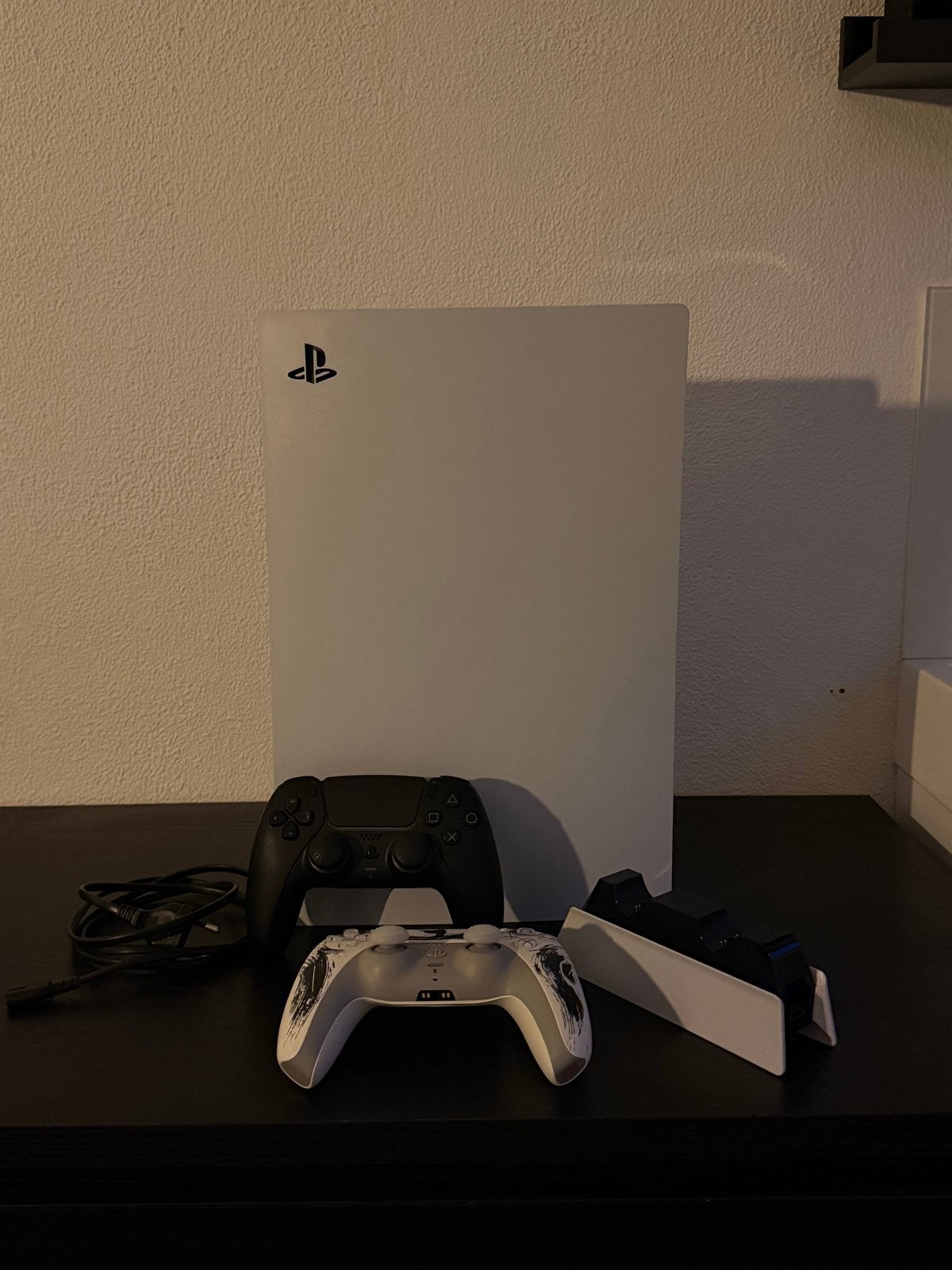 PS5 digital Editie met 2 controllers en accessoires