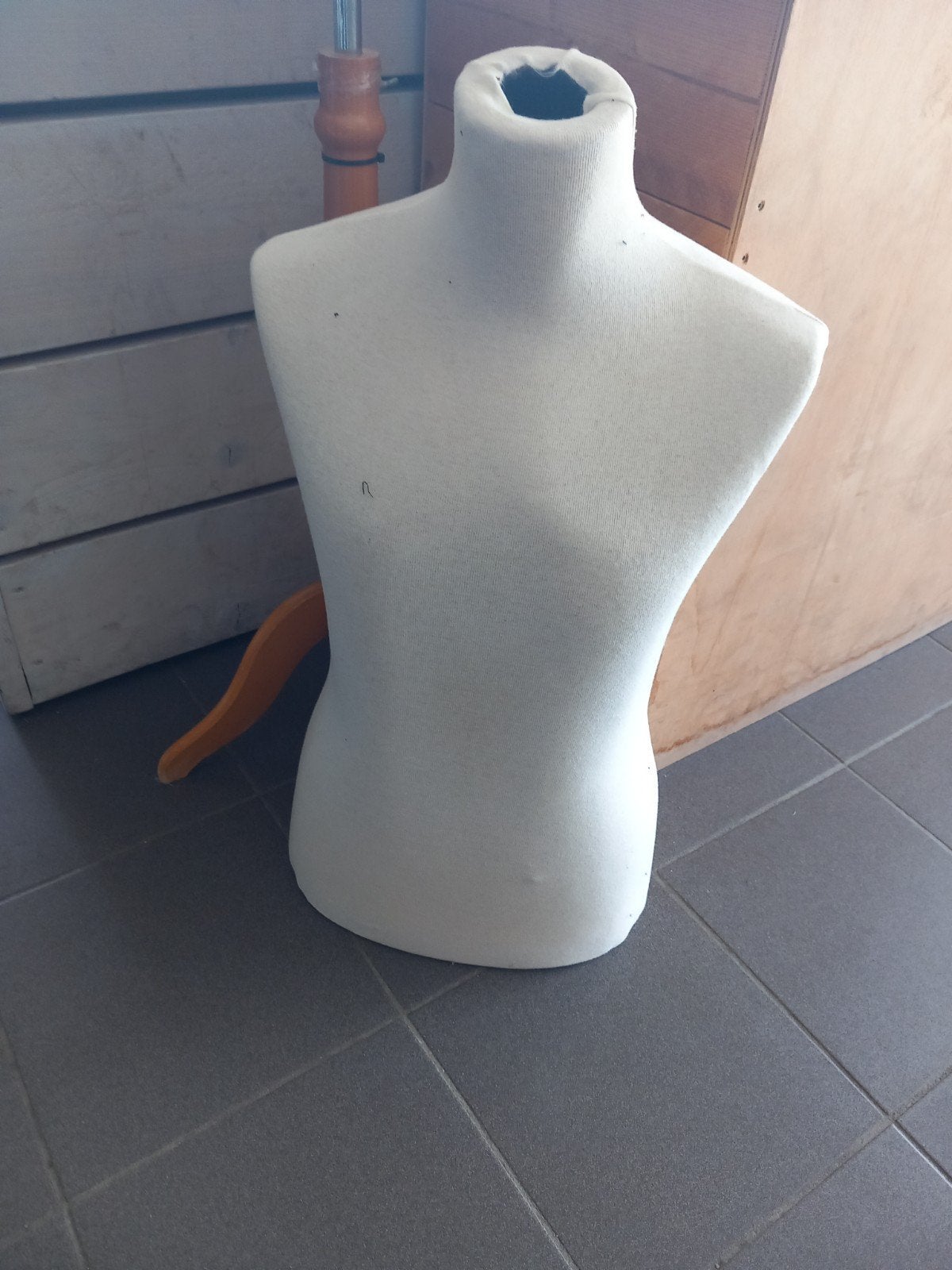 Buste paspop - Ideaal voor kledingpresentatie, Kleding | Dames, Overige Dameskleding, Zo goed als nieuw, Ophalen of Verzenden