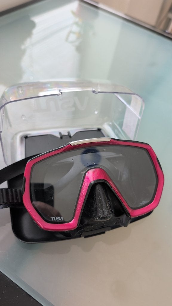 TUSA Freedom Elite -  duikbril, Watersport en Boten, Ophalen of Verzenden, Zo goed als nieuw, Duikbril of Snorkel