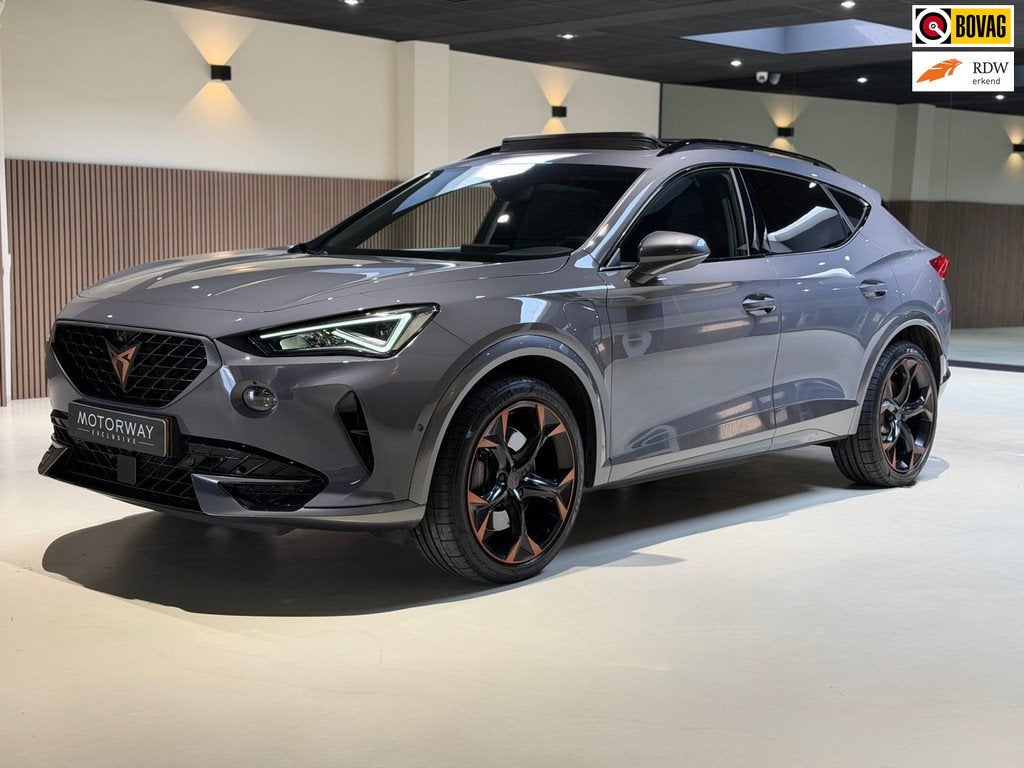 Cupra Formentor 1.4 e-Hybrid VZ Performance|Pano|360|Matrix|, Auto's, Cupra, Gebruikt, 4 cilinders, Hybride Elektrisch/Benzine