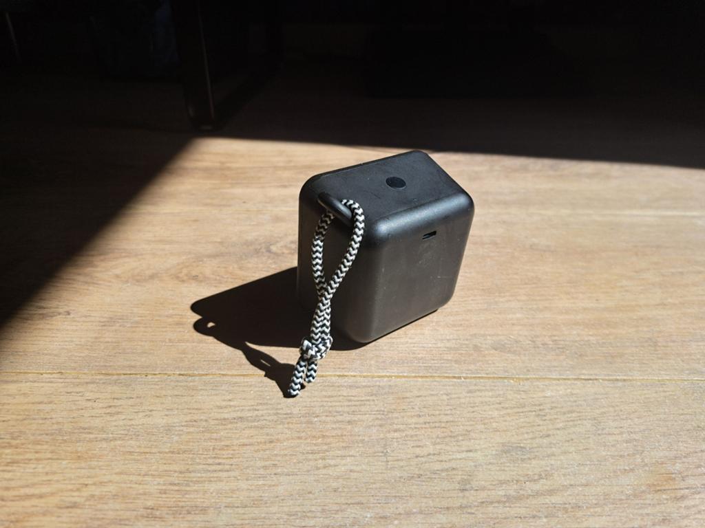 IKEA VAPPEBY Bluetooth speaker (IP67 waterbestendig), Audio, Tv en Foto, Luidsprekers, Overige typen, Zo goed als nieuw, Minder dan 60 watt