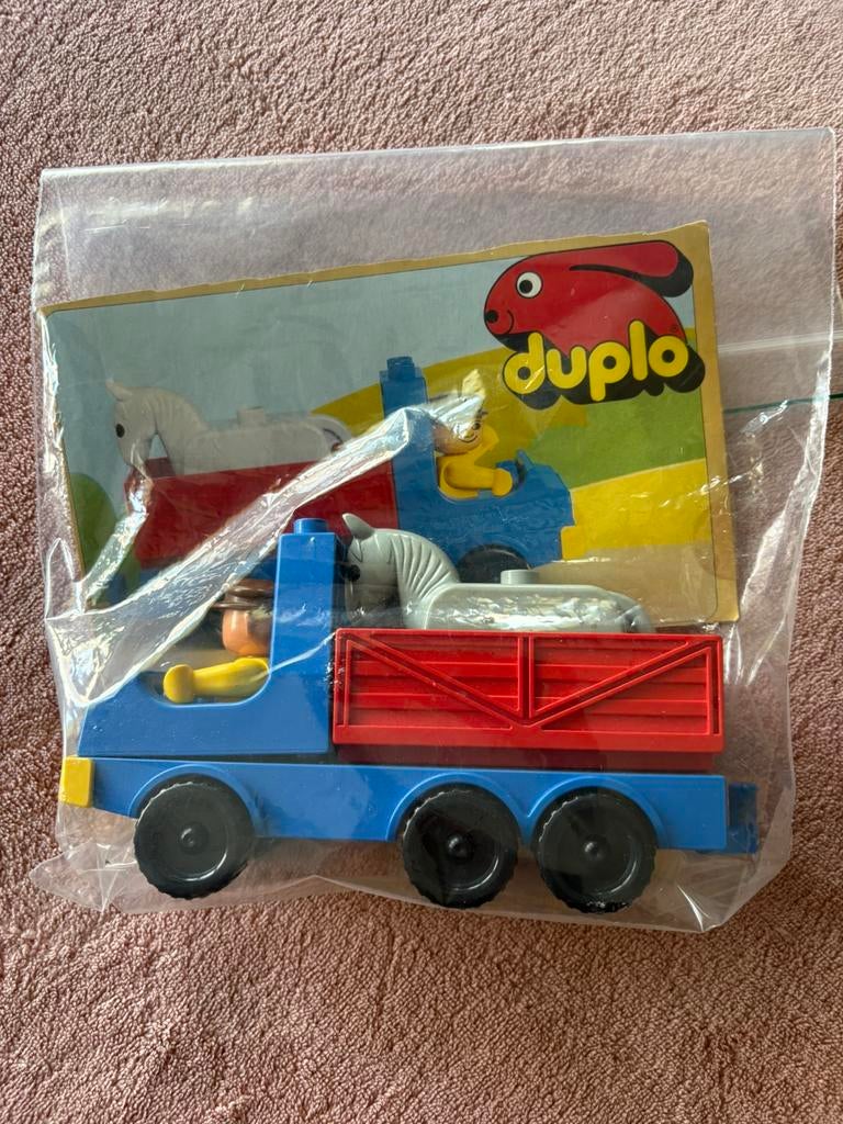 Duplo vrachtautootje met paard en poppetje, Kinderen en Baby's, Speelgoed | Duplo en Lego, Ophalen of Verzenden, Zo goed als nieuw
