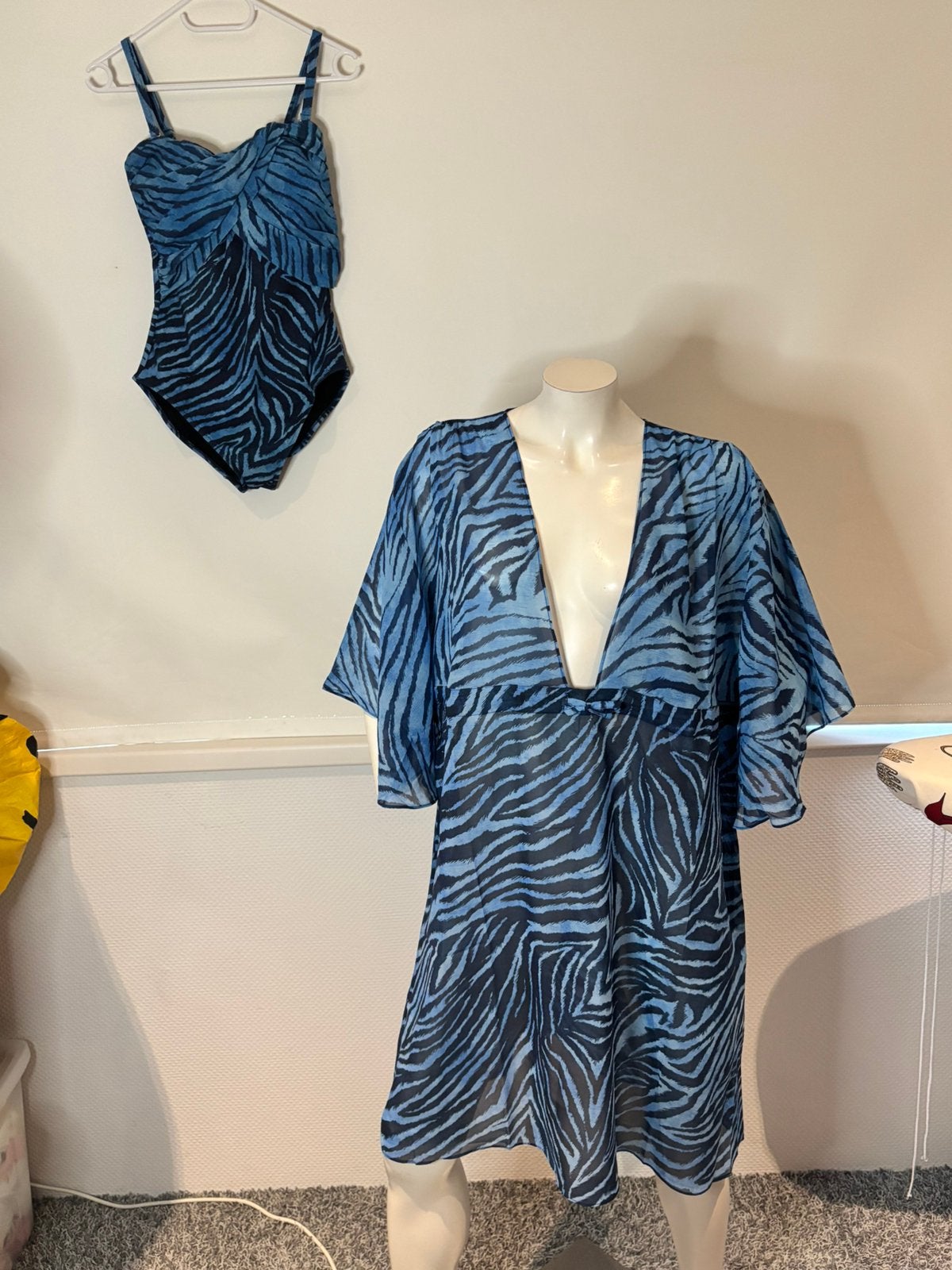 Gottex badpak maat 38 met bijpassend tuniek nieuw, Blauw, ., Nieuw, Badpak