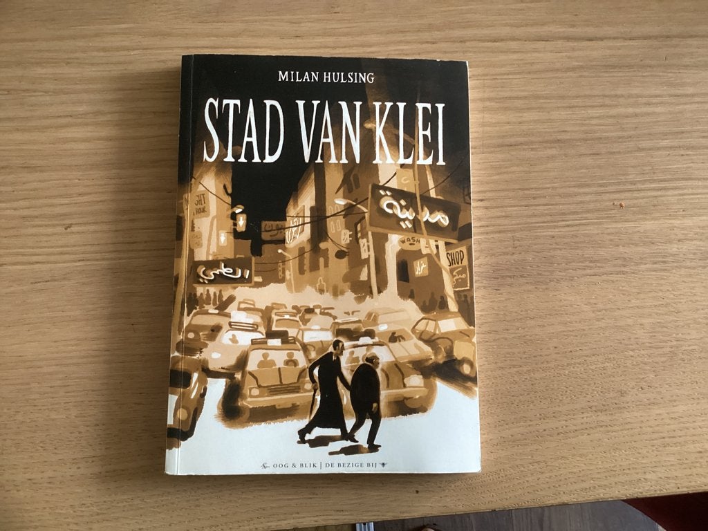 Graphic novel Stad van klei (Milan Hulsing), Eén stripboek, Ophalen, Gelezen