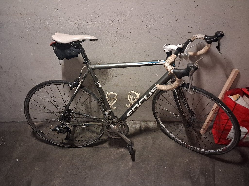 Focus racefiets, Gebruikt, Aluminium, Meer dan 20 versnellingen, Ophalen