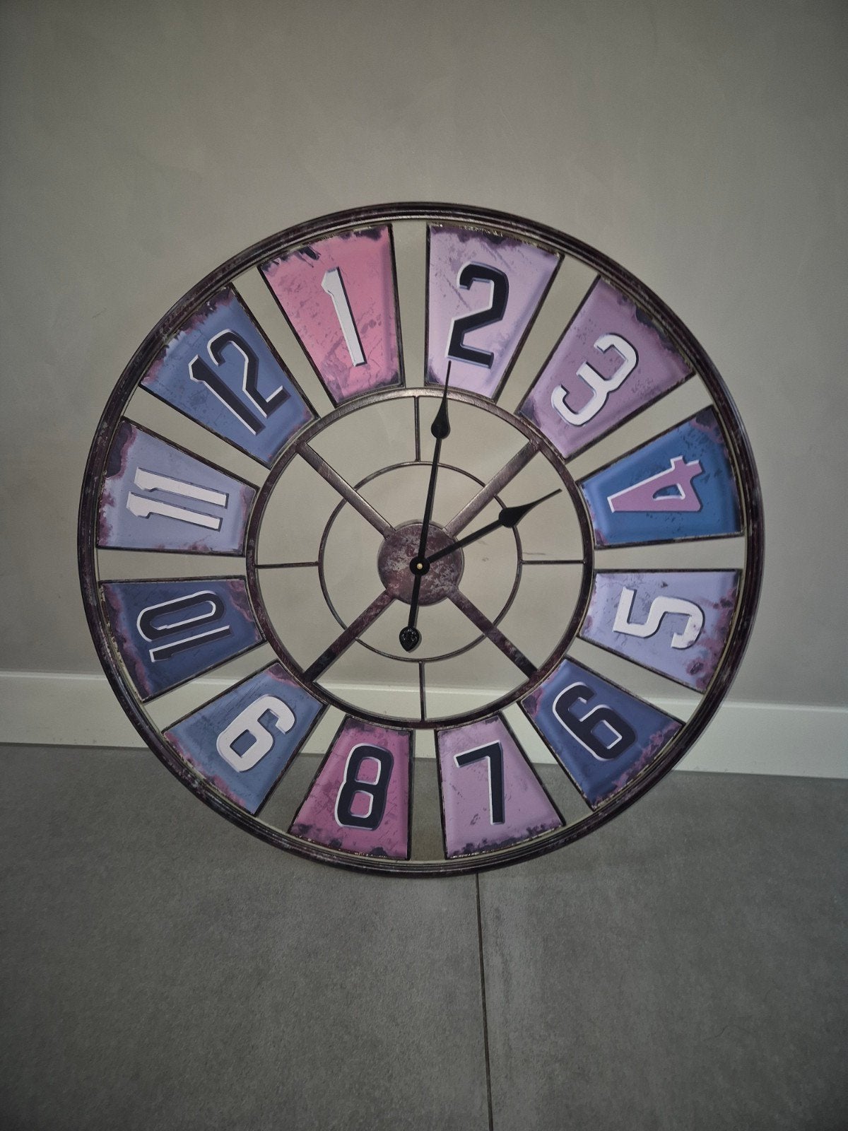 Grote wandklok, industrieel/vintage stijl, meerkleurig, Ophalen, Wandklok