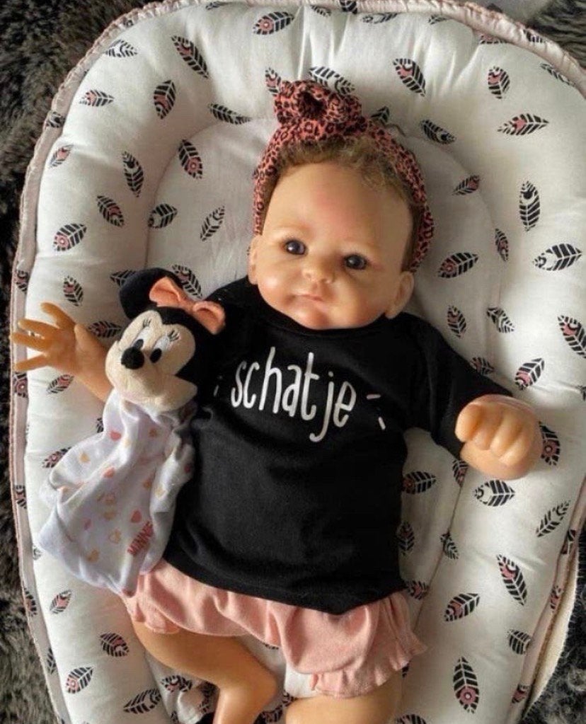 Reborn baby little peanut.🌷certificaat 🌷, Verzenden, Zo goed als nieuw, Babypop, Levensecht of Reborn