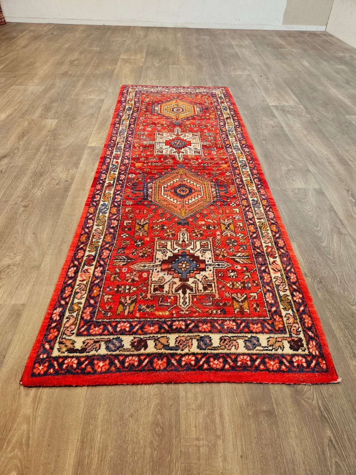 Perzische Loper. Prachtige kleuren en patronen! Weg = Weg!, Perzisch, 200 cm of meer, Zo goed als nieuw, Rechthoekig